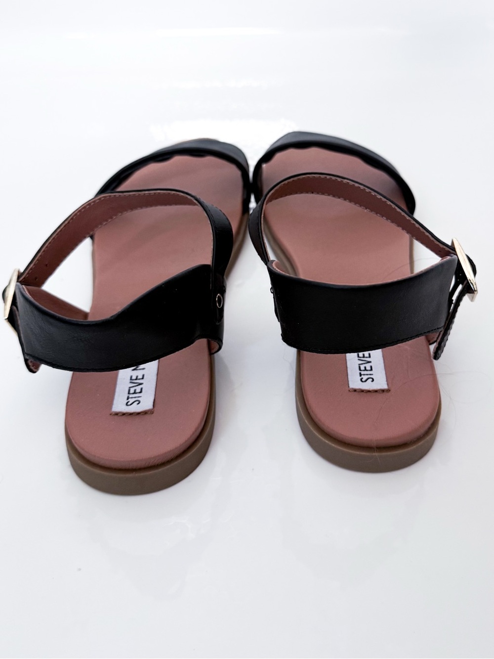 Steve Madden Daelyn Black Ankle Strap Flat Sandals Size 9.5 Leather Look - Picture 6 of 6